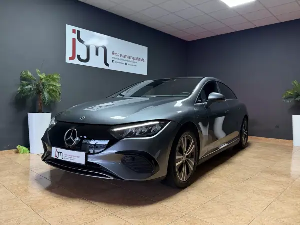 Mercedes-Benz EQE 300 Edition 2025 Elétrico — 33 987 km · Bragança Mercedes-Benz EQE 2025