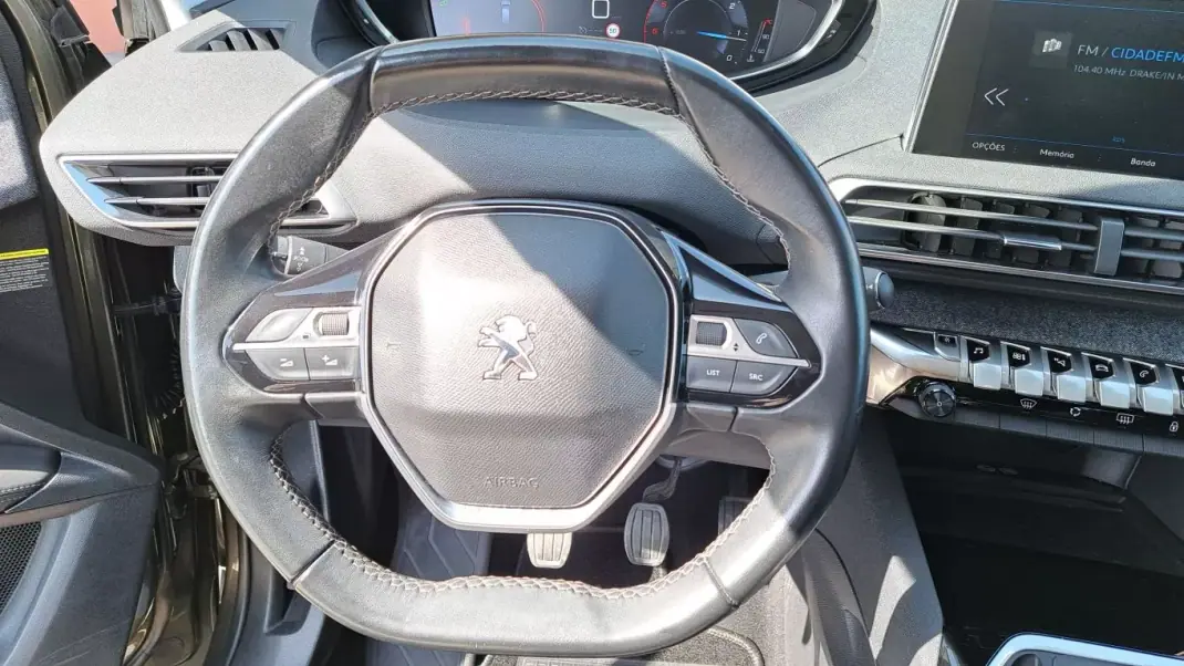 Peugeot 3008 2018 - 19900 EUR, 156128 km - 156128km - foto 21 de 49