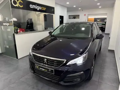 Peugeot 308 2019 - 11950 EUR, 251116 km - AUTO.MOTO.pt - 251116km - foto 2 de 16