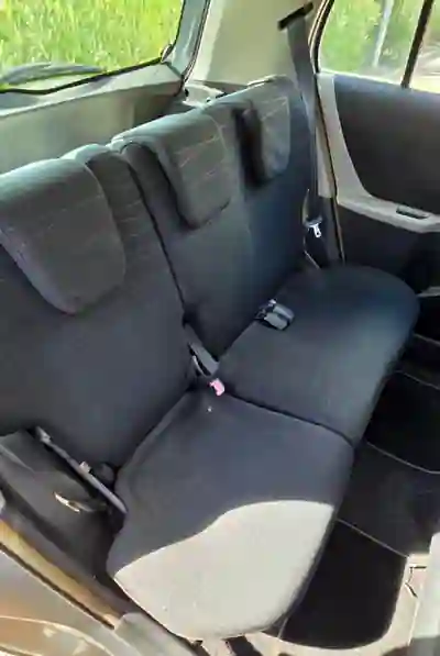Toyota Yaris 2008 - 5000 EUR, 254000 km - 254000km - foto 7 de 14
