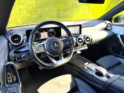 Mercedes-Benz CLA 180 2021 - 31750 EUR, 93000 km - AUTO.MOTO.pt - 93000km - foto 12 de 32