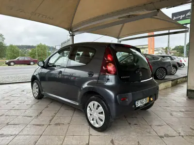 Peugeot 107 2013 - 6950 EUR, 152714 km - AUTO.MOTO.pt - 152714km - foto 4 de 21