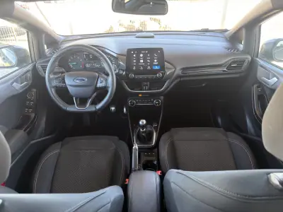 Ford Focus 2020 - 16500 EUR, 72439 km - AUTO.MOTO.pt - 72439km - foto 14 de 15