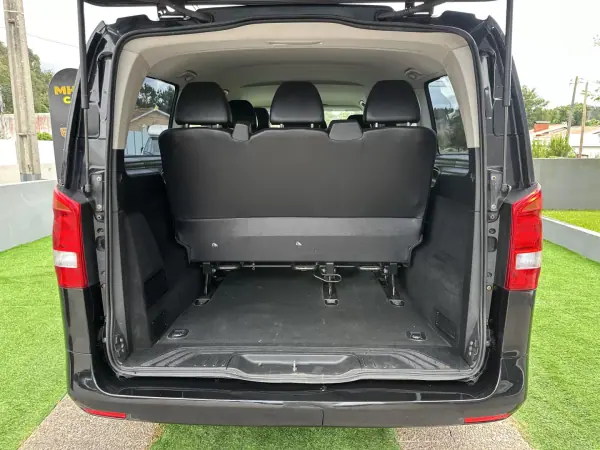 Mercedes-Benz Vito Tourer 2016 - 26900 EUR, 220000 km - AUTO.MOTO.pt - 220000km - foto 54 de 55