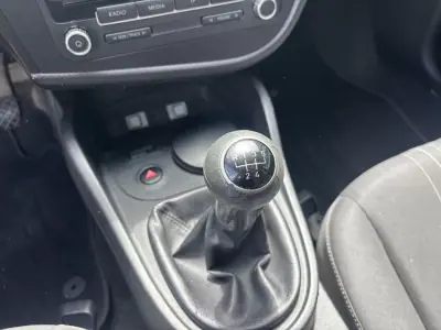 SEAT Leon 2011 - 6500 EUR, 205508 km - AUTO.MOTO.pt - 205508km - foto 12 de 19