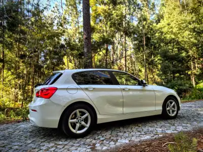 BMW 116 2017 - 12900 EUR, 205000 km - AUTO.MOTO.pt - 205000km - foto 22 de 25