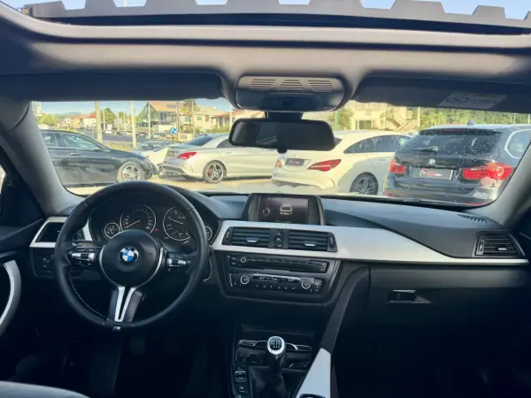 BMW 418 Gran Coupé 2015 - 17500 EUR, 190000 km - AUTO.MOTO.pt - 190000km - foto 4 de 24