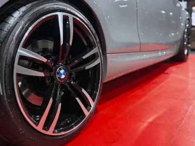 BMW 118 2009 - 14490 EUR, 173232 km - AUTO.MOTO.pt - 173232km - foto 22 de 23