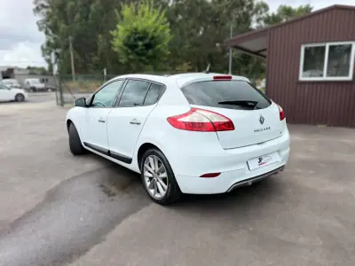 Renault Mégane 2011 - 6990 EUR, 279161 km - AUTO.MOTO.pt - 279161km - foto 3 de 25