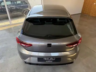 SEAT Leon 2015 - 14000 EUR, 181000 km - AUTO.MOTO.pt - 181000km - foto 39 de 92