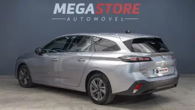 Peugeot 308 SW 2025 - 21900 EUR, 23000 km - foto 5 de 31