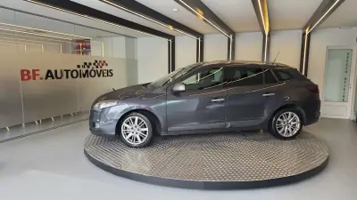 Renault Mégane Sport Tourer 2010 - 6900 EUR, 266834 km - AUTO.MOTO.pt - 266834km - foto 13 de 45