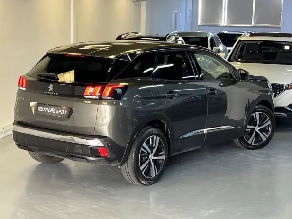 Peugeot 3008 2019 - 12990 EUR, 115000 km - AUTO.MOTO.pt - 115000km - foto 15 de 43