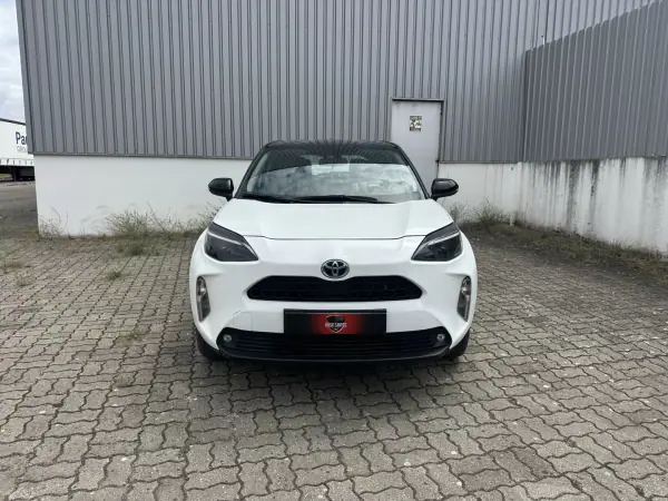 Toyota Yaris Cross 2022 - 20990 EUR, 108000 km - 108000km - foto 2 de 16