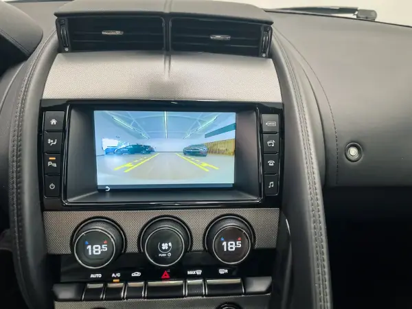 Jaguar F-Type 2017 - 47900 EUR, 54000 km - AUTO.MOTO.pt - 54000km - foto 12 de 20
