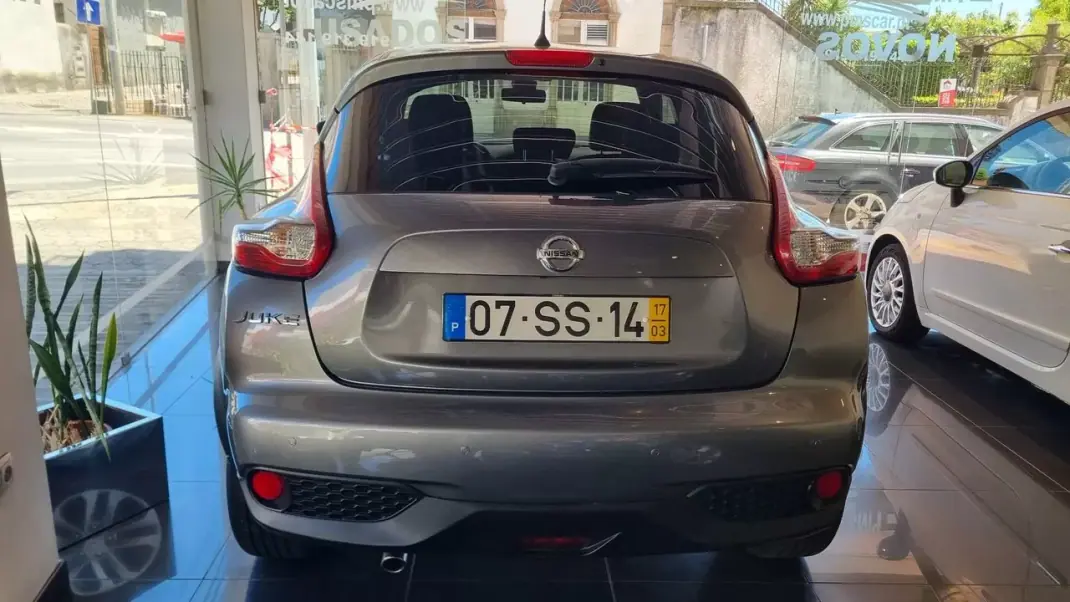 Nissan Juke 2017 - 13949 EUR, 78407 km - 78407km - foto 8 de 18