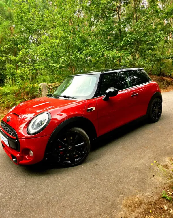 MINI 3 Portas 2015 - 15990 EUR, 138000 km - 138000km - foto 6 de 39