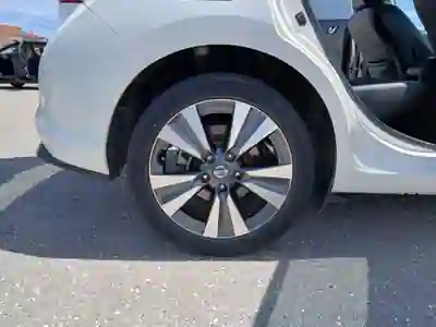 Nissan Pulsar 2018 - 13000 EUR, 51152 km - AUTO.MOTO.pt - 51152km - foto 15 de 15