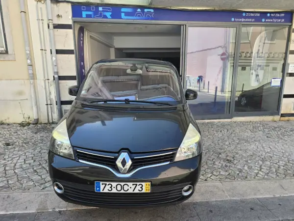 Renault Espace 2013 - 7999 EUR, 238595 km - AUTO.MOTO.pt - 238595km - foto 2 de 28