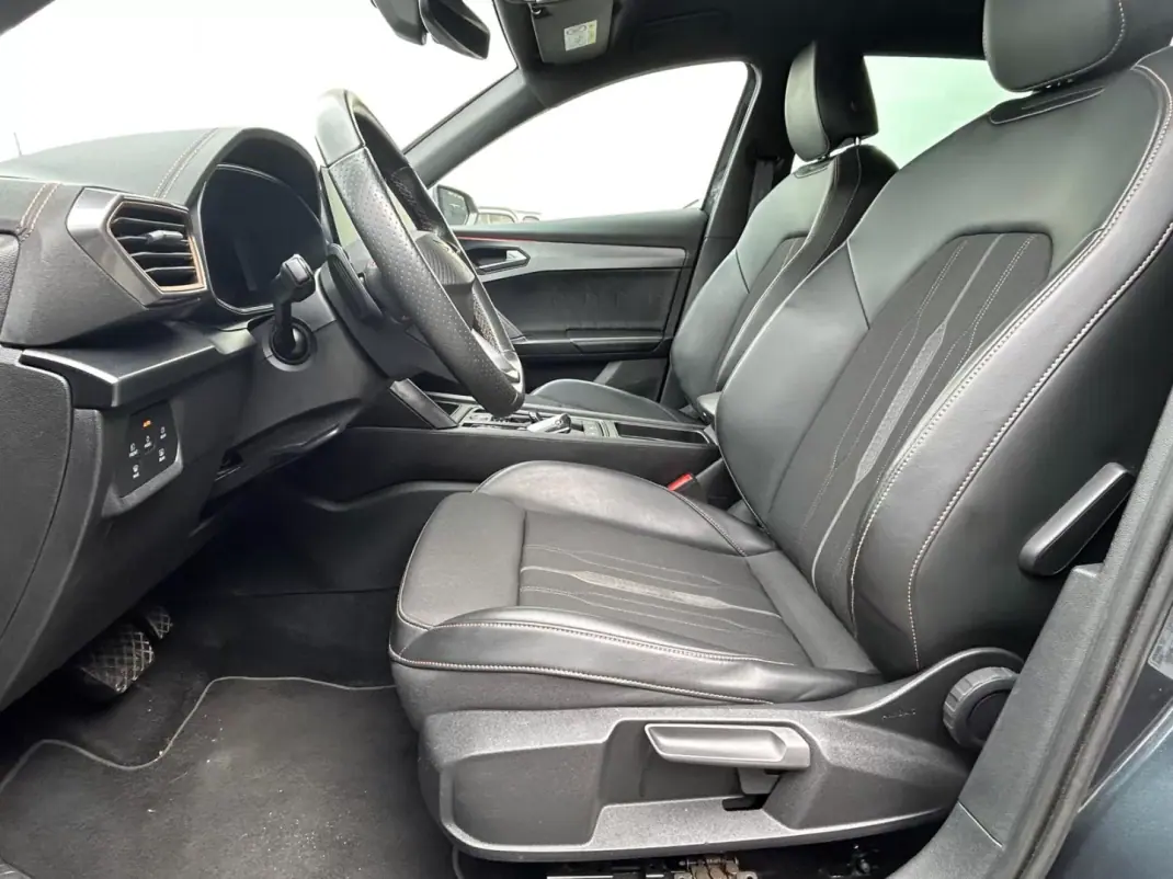 Cupra Formentor 2021 - 27000 EUR, 75000 km - AUTO.MOTO.pt - 75000km - foto 9 de 29