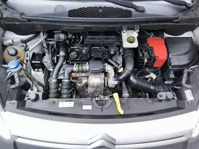 Citroën Berlingo 1.6 HDI L2 3L FRIO + ISOTERMICA 2016 - 14950 EUR, 292742 km - AUTO.MOTO.pt - 292742km - foto 39 de 43