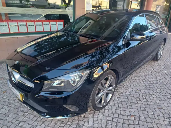 Mercedes-Benz CLA 180 2016 - 16890 EUR, 138109 km - AUTO.MOTO.pt - 138109km - foto 2 de 34