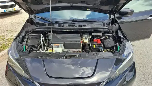 Nissan Leaf 2018 - 12890 EUR, 62000 km - AUTO.MOTO.pt - 62000km - foto 45 de 45