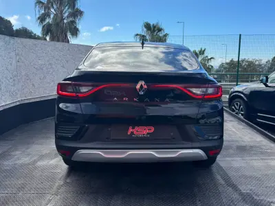 Renault Arkana 2022 — foto 5 de 21