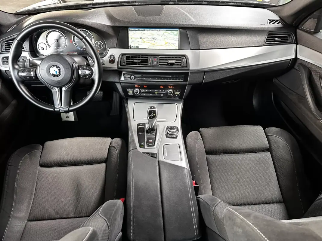 BMW 520 2013 - 18500 EUR, 225820 km - AUTO.MOTO.pt - 225820km - foto 18 de 41