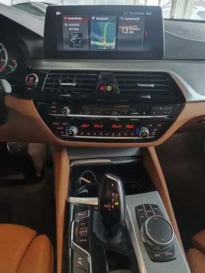 BMW 520 2017 - 27250 EUR, 149150 km - AUTO.MOTO.pt - 149150km - foto 38 de 40