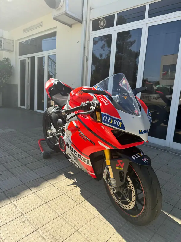 Ducati Panigale V4 S Réplica GP 2018 Gasolina