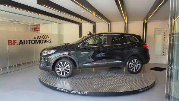 Renault Kadjar 2018 - 15500 EUR, 107700 km - AUTO.MOTO.pt - 107700km - foto 13 de 56