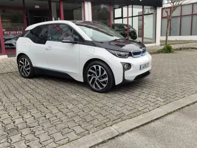BMW i3 2016 - 15900 EUR, 112000 km - AUTO.MOTO.pt - 112000km - foto 5 de 13