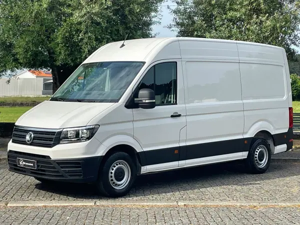 VW Crafter 2.0 TDI L3H3 IVA Dedutível 2022 - 26450 EUR, 128000 km - AUTO.MOTO.pt - 128000km - foto 2 de 33