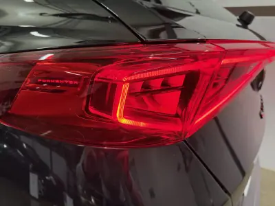 Cupra Formentor 2021 - 29900 EUR, 69200 km - AUTO.MOTO.pt - 69200km - foto 9 de 37