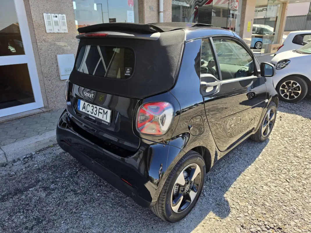 Smart ForTwo 2020 - 13750 EUR, 69200 km - 69200km - foto 4 de 11