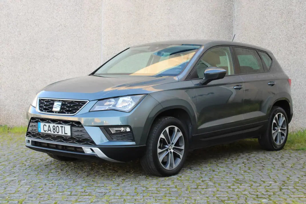 SEAT Ateca 2017 - 14990 EUR, 160000 km - AUTO.MOTO.pt - 160000km - foto 5 de 31