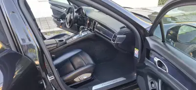 Porsche Panamera 2015 - 42000 EUR, 150600 km - foto 3 de 6