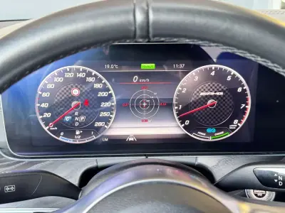 Mercedes-Benz E 53 AMG 2019 - 55800 EUR, 99400 km - 99400km - foto 45 de 50