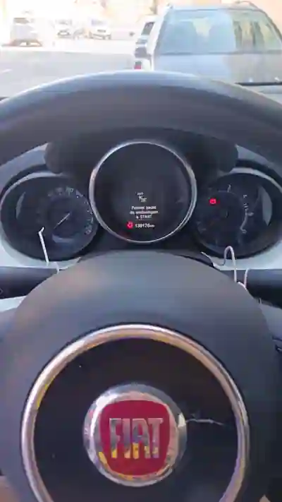 Fiat 500X 2016 - 8500 EUR, 140000 km - AUTO.MOTO.pt - 140000km - foto 2 de 6