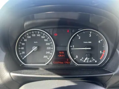BMW 120 2011 - 14947 EUR, 123000 km - 123000km - foto 15 de 18