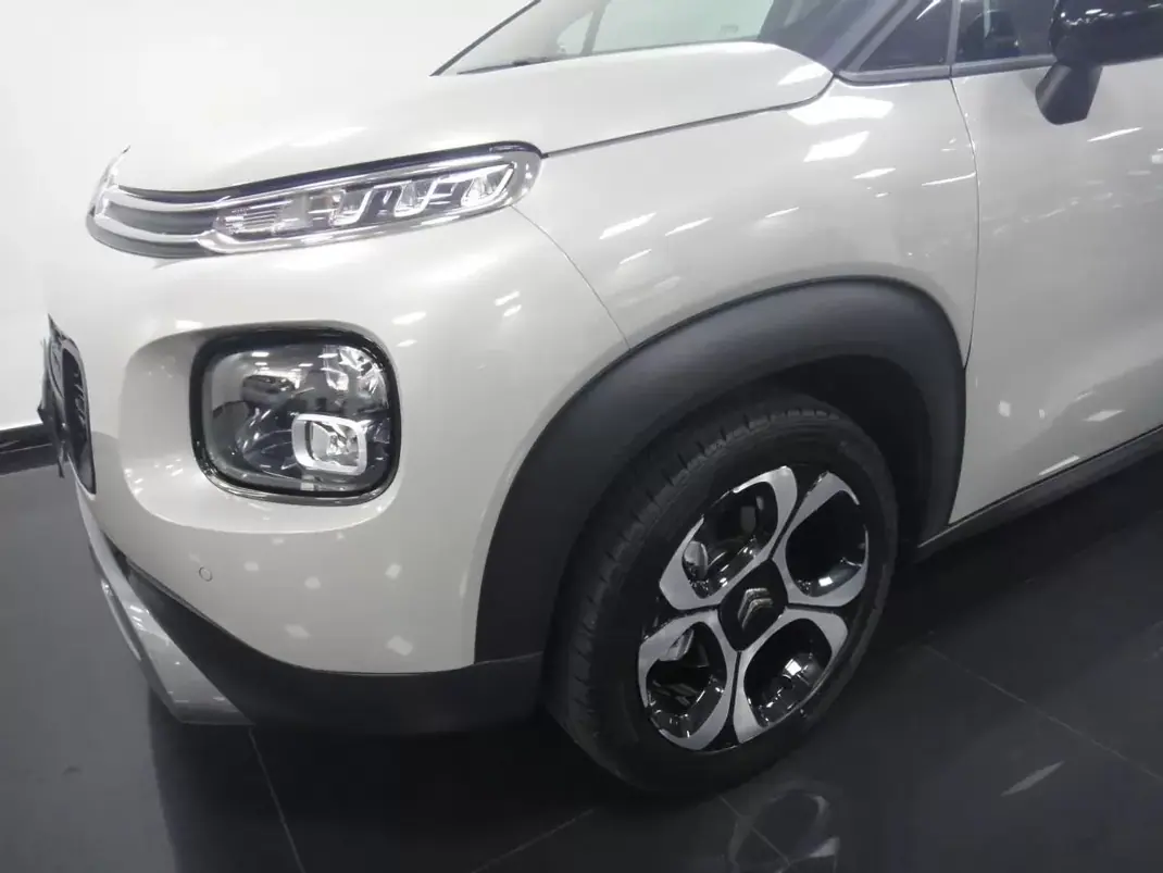 Citroën C3 Aircross 2019 - 14990 EUR, 63000 km - AUTO.MOTO.pt - 63000km - foto 3 de 27