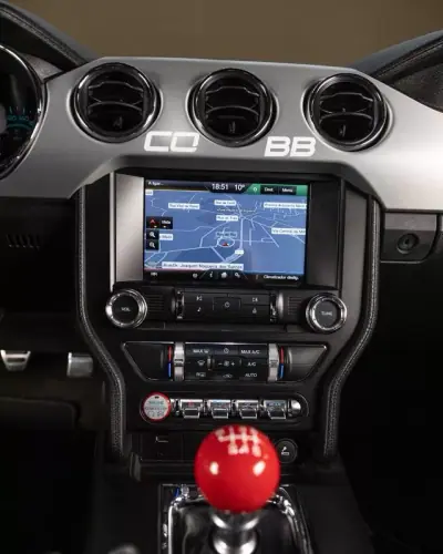 Ford Mustang 2016 - 47950 EUR, 107000 km - AUTO.MOTO.pt - 107000km - foto 19 de 25