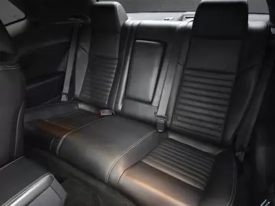 Dodge Challenger 2013 - 53950 EUR, 103962 km - AUTO.MOTO.pt - 103962km - foto 38 de 40