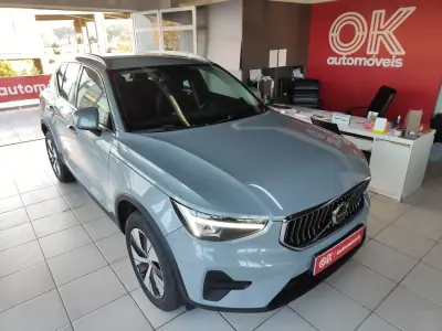 Volvo XC 40 2023 - 37650 EUR, 24400 km - AUTO.MOTO.pt - 24400km - foto 2 de 36