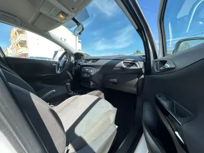 Opel Corsa 2015 - 10950 EUR, 112127 km - AUTO.MOTO.pt - 112127km - foto 20 de 20