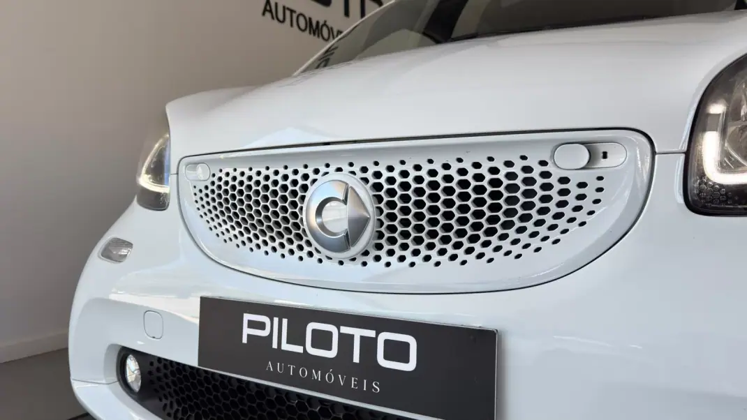 Smart ForTwo 2016 - 9990 EUR, 86291 km - 86291km - foto 5 de 23
