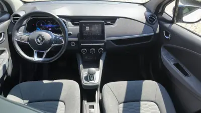 Renault Zoe 2022 - 16450 EUR, 92161 km - AUTO.MOTO.pt - 92161km - foto 9 de 9