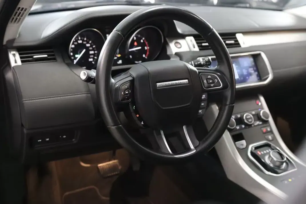 Land Rover Range Rover Evoque 2016 - 26900 EUR, 77152 km - AUTO.MOTO.pt - 77152km - foto 5 de 28