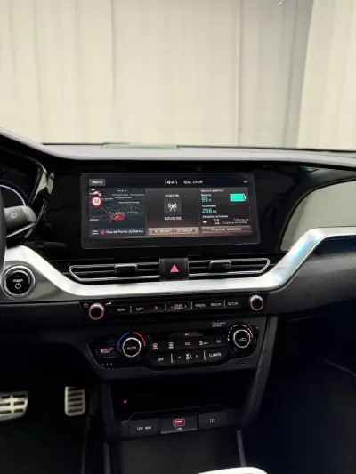 Kia e-Niro 2020 - 19750 EUR, 76000 km - 76000km - foto 11 de 22